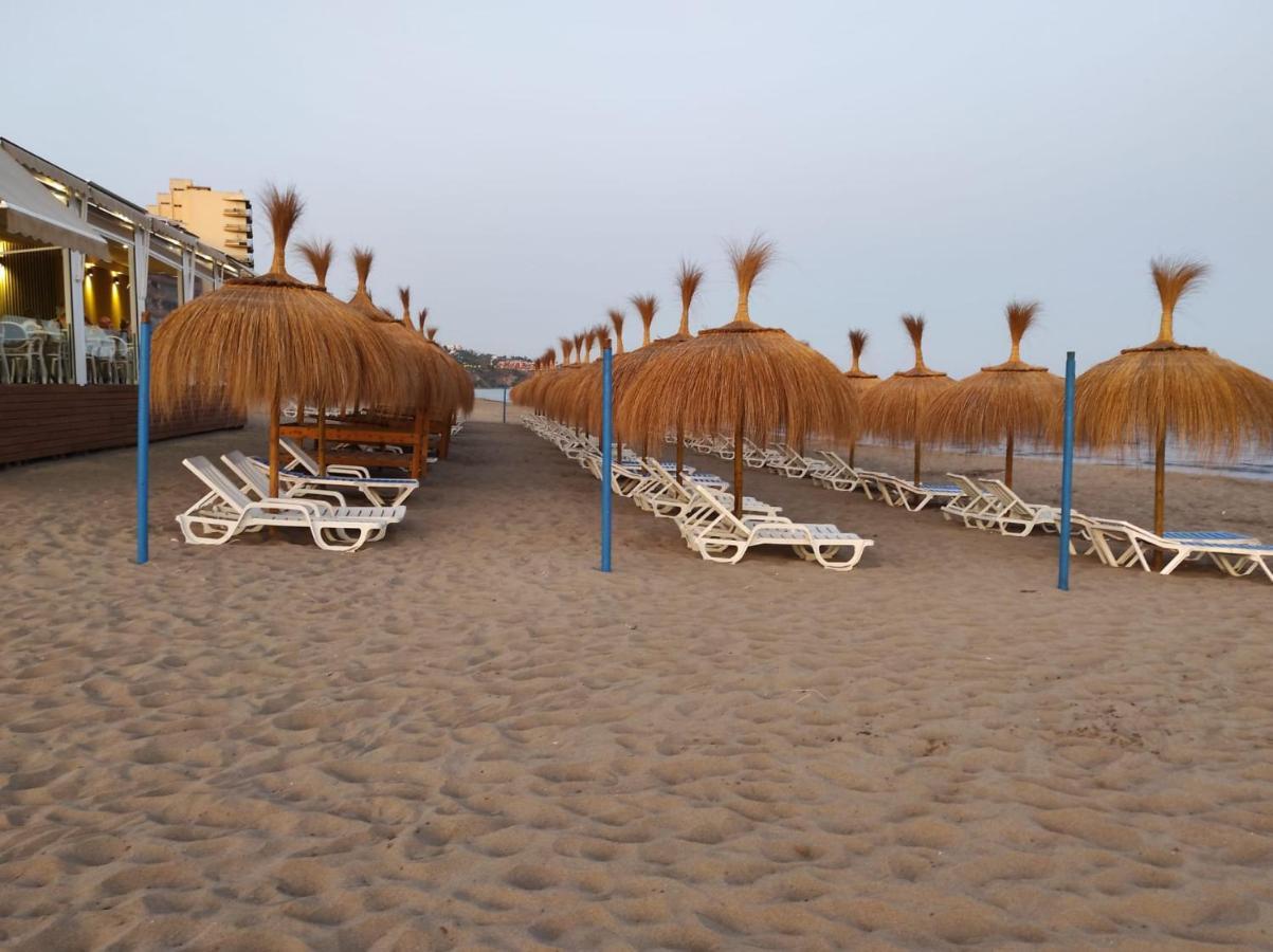 Atico Primera Linea Marina Beach フエンヒロラ エクステリア 写真